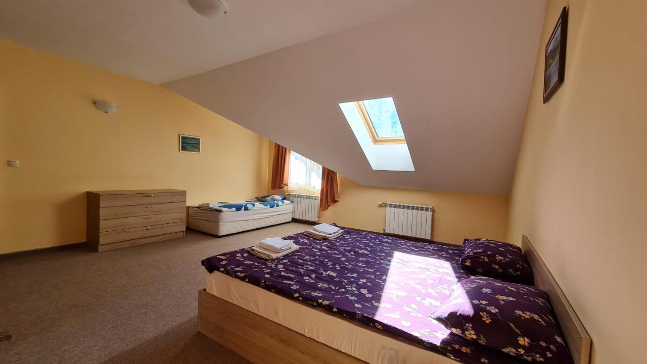 Iglika 2 Cozy Flat "The Top" โบโรเวทส์ ภายนอก รูปภาพ