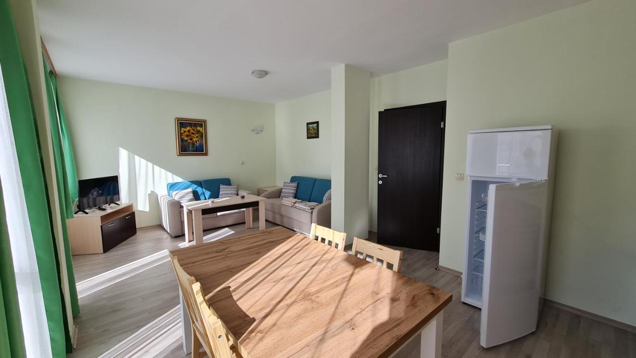 Iglika 2 Cozy Flat "The Top" โบโรเวทส์ ภายนอก รูปภาพ